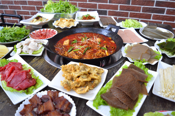黄记特色豆豉火锅加盟
