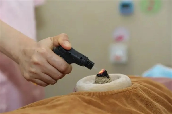 云馨脐灸