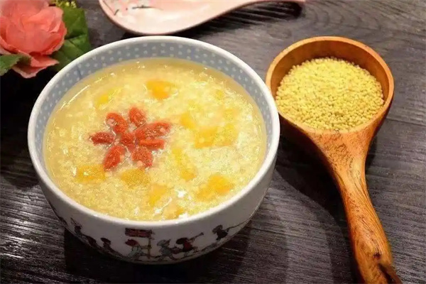 稻藏养生粥加盟