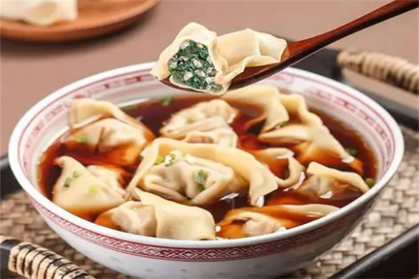 大碗馄饨