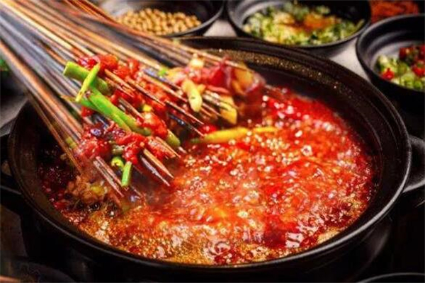 辣魅串奇串串火锅