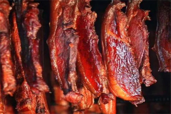 姥爷家熏肉店