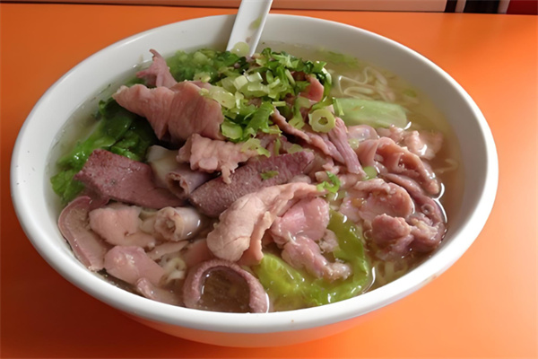 回味鲜潮味汤粉世家加盟