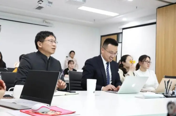 自立律师事务所