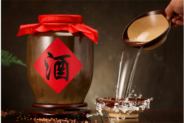 金龙贵族白酒