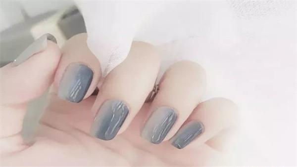 菲卡丹美甲