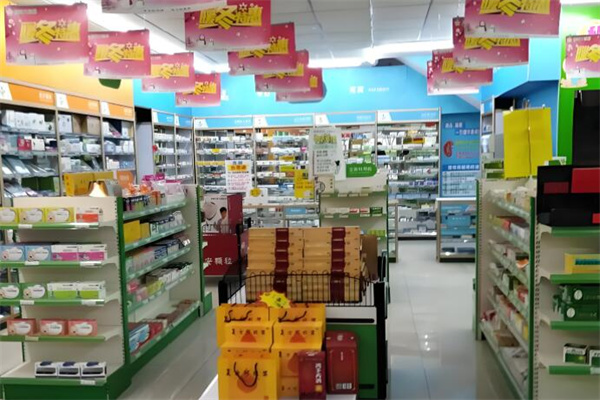 龙翔大药店