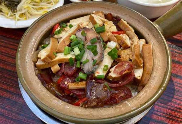 好友煲仔饭