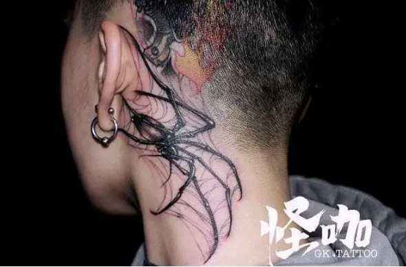 怪咖纹身
