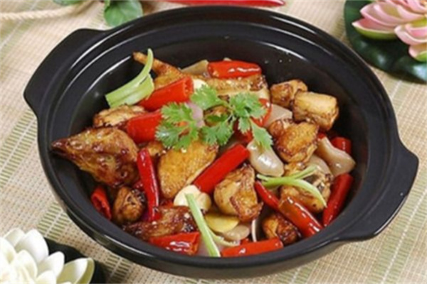 爱上鸡公煲