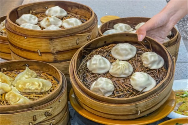 金陵汤包馆