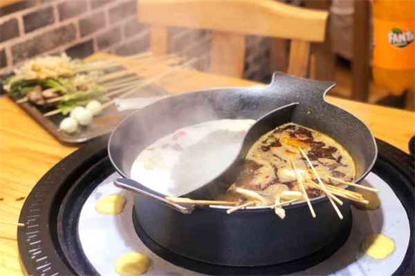 乐膳王串串香