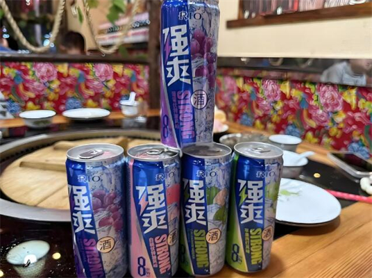 强爽啤酒