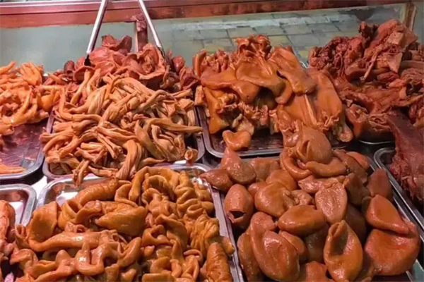 卤香门第卤味铺子