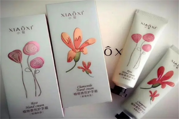 春素小皙产品