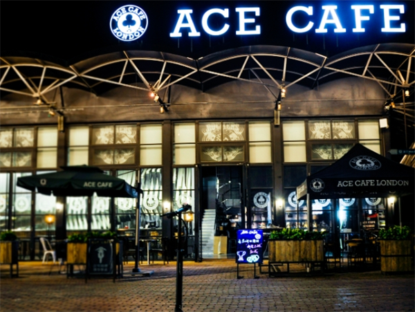Ace Cafe