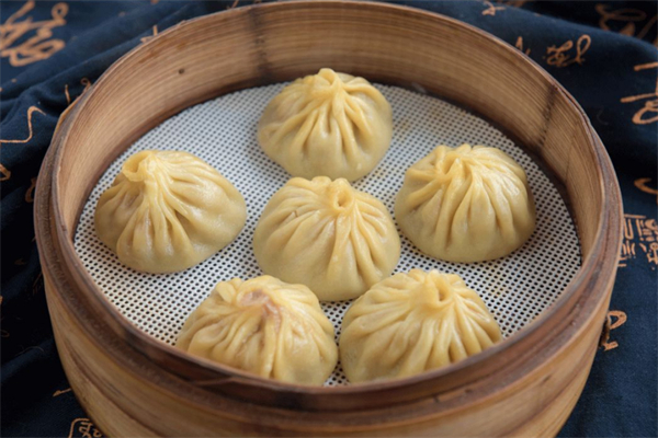 尚一笼开封灌汤包