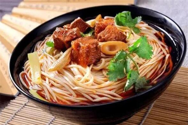 一尺铺粉面馆