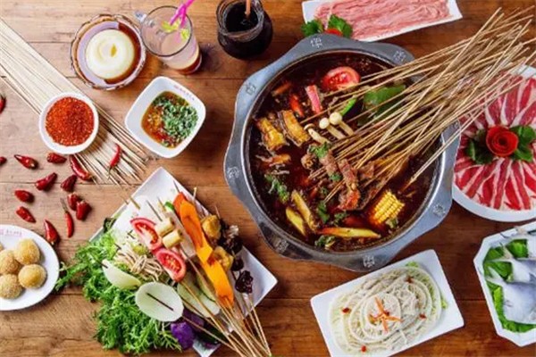 飚哥串串火锅店
