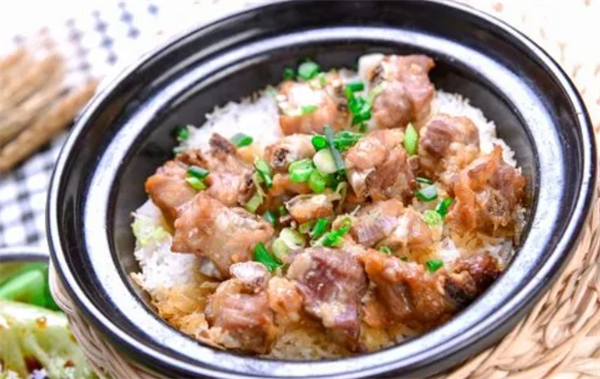 稻田煲仔饭