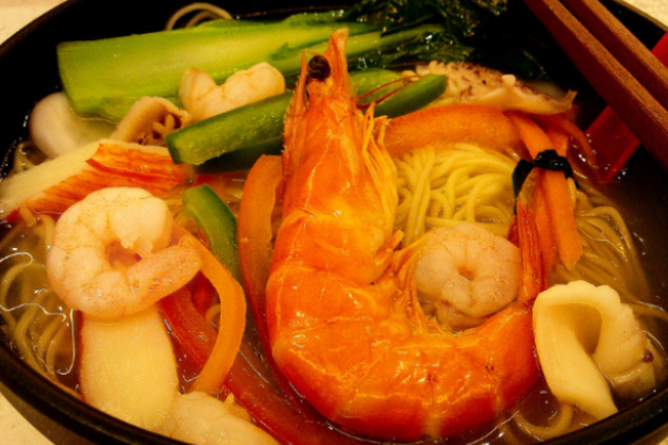 颐箸鲜鲜汤泡饭加盟