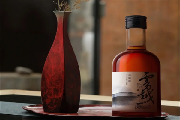魁振白酒