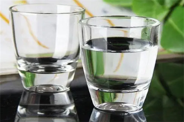 董乡家白酒