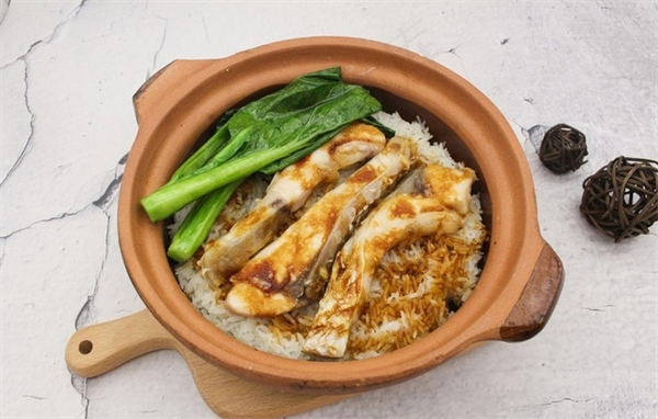 小渔湾煲仔饭