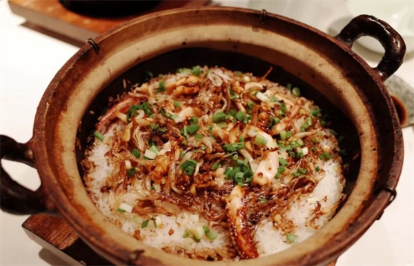 小渔湾煲仔饭