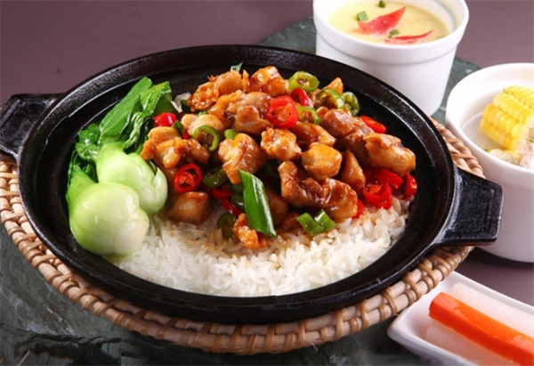 船记煲仔饭