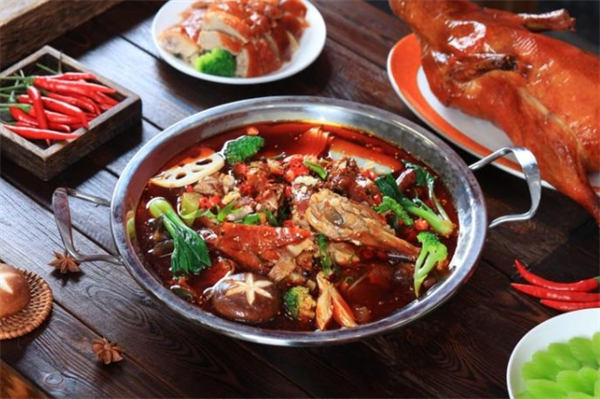 李叙青冒烤鸭加盟