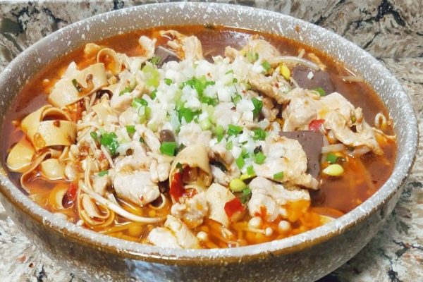 闹川水煮肉片加盟