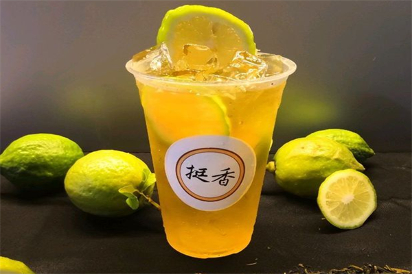 挺香柠檬茶