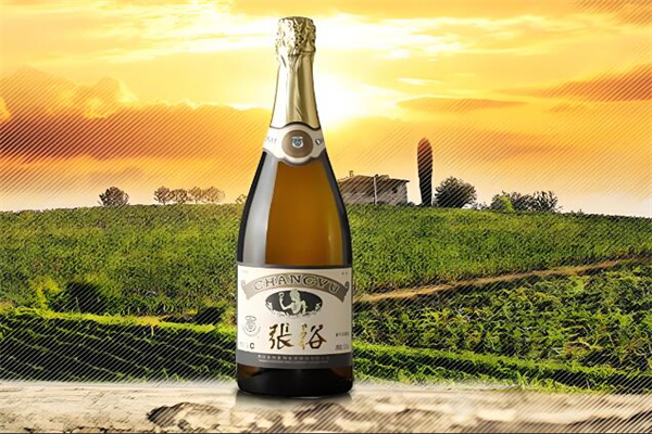 张裕牌酒