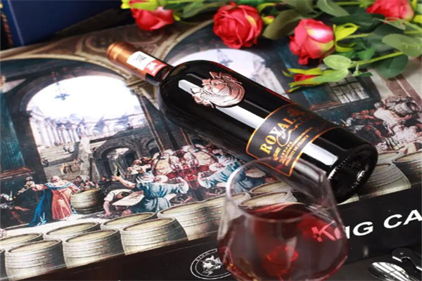 益尊葡萄酒