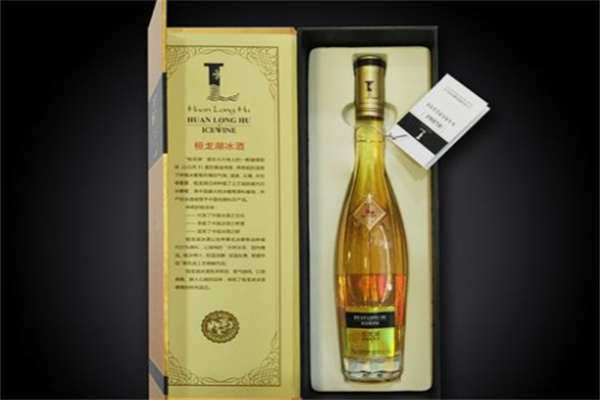 桓龙湖白冰葡萄酒