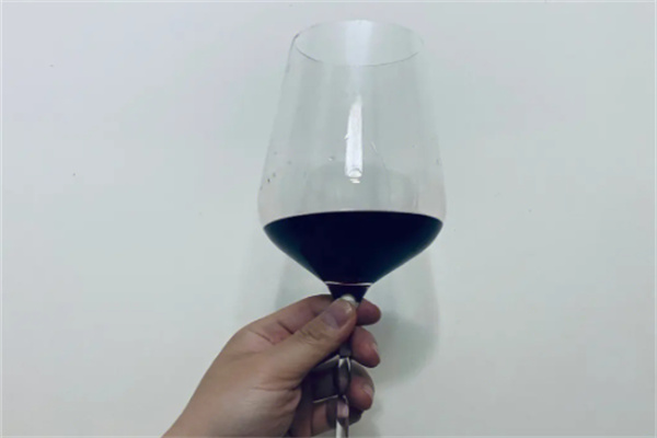 润豪干红黑莓酒