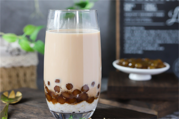 红茶森林奶茶店加盟