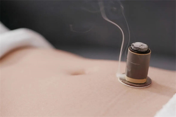 璞缇树易艾灸加盟