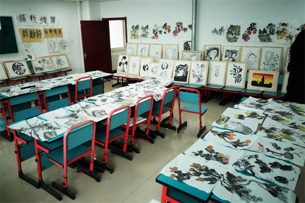 四方美术培训学校加盟