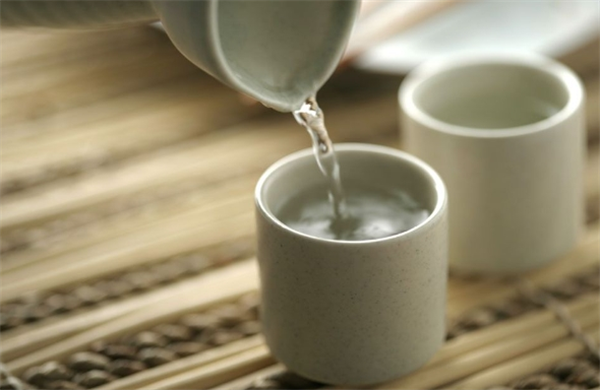 华立波酒业