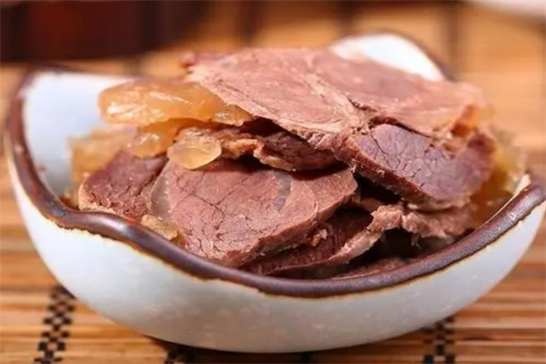 嚼味黄牛肉熟食