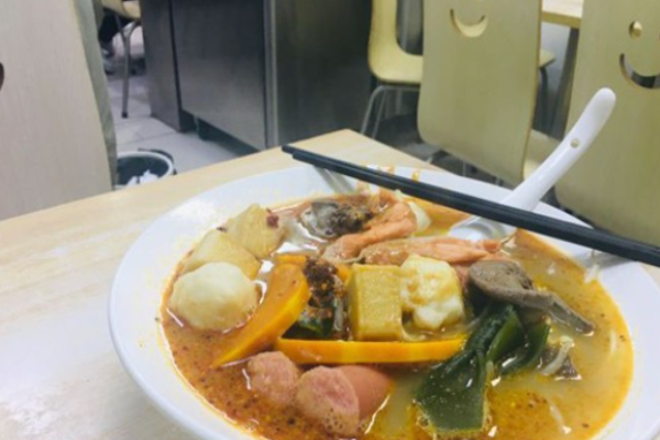 汤连掌麻辣烫加盟