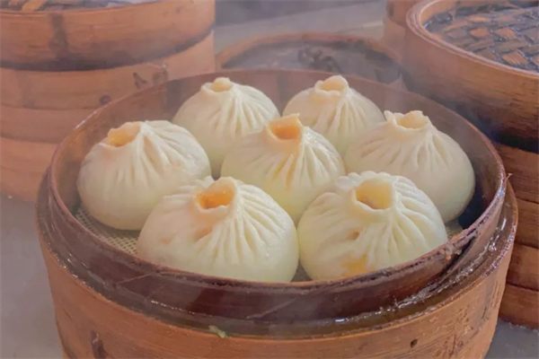 第一笼包子