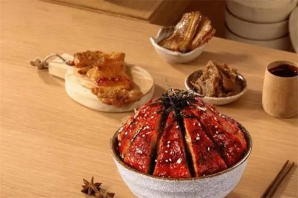 青山稻大碗烧肉饭