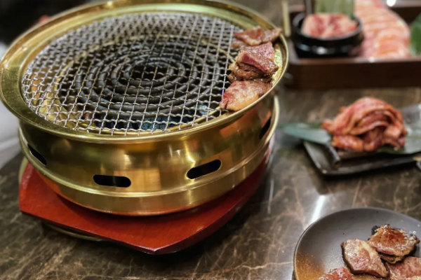 牛识客原味碳火烤肉加盟