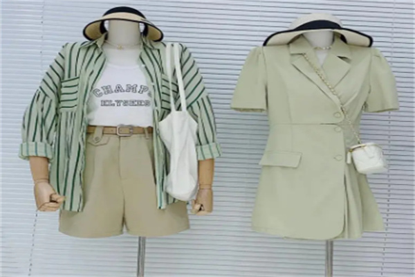泛泛服饰