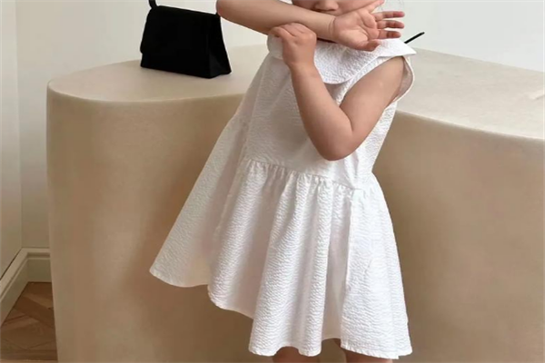 多听童装
