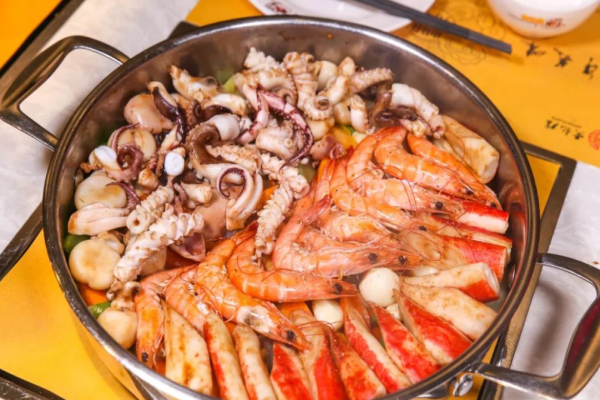 蟹食客蟹火锅加盟