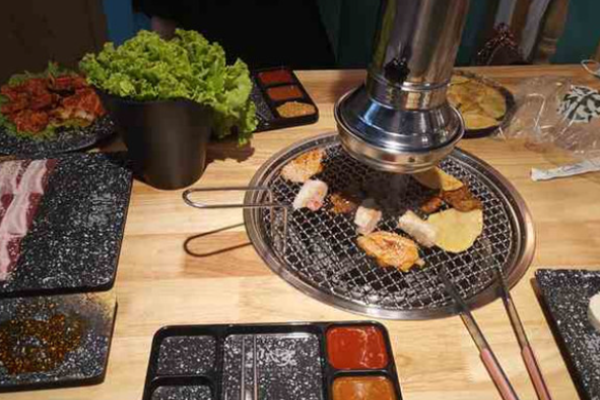 科班先生炭火烤肉